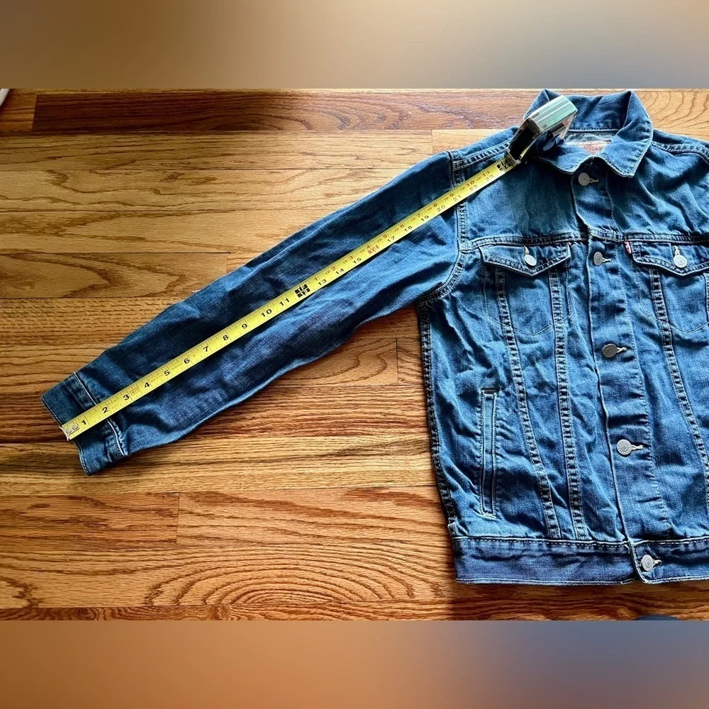 Levi’s Vintage Youth Jean Jacket - Size Large